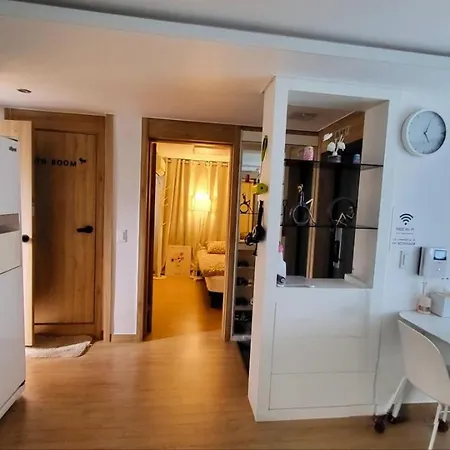Hongdae T House Vila