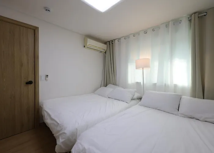 Hongdae T House * Seoul